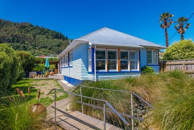 1/227 Kawai Street, Nelson South, Nelson | Tall Poppy 