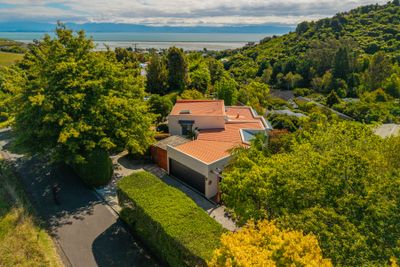 30 Strathaven Place, Atawhai, Nelson | Tall Poppy 