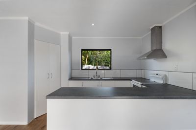 166 Quarantine Road, Annesbrook, Nelson | Tall Poppy 
