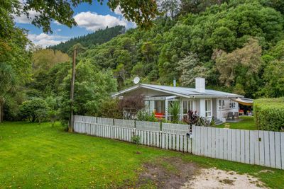 24 Hanby Park, Maitai, Nelson | Tall Poppy 