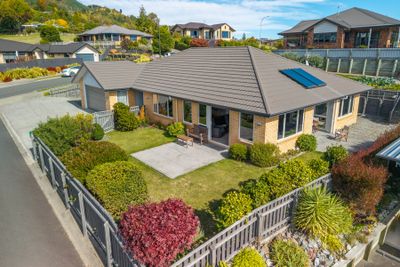 77 Chelsea Avenue, Richmond, Tasman, Nelson | Tall Poppy 