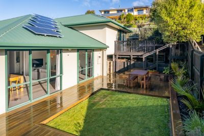 71 Washbourn Drive, Richmond, Tasman, Nelson | Tall Poppy 