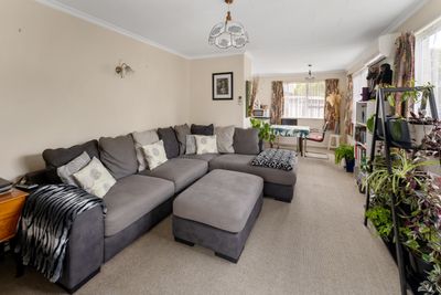 2/12 Cobham Crescent, Stoke, Nelson | Tall Poppy 