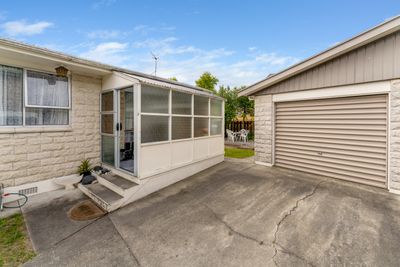 2/12 Cobham Crescent, Stoke, Nelson | Tall Poppy 