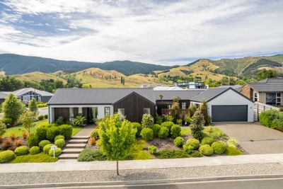 1 Marionberry Lane, Richmond, Tasman, Nelson | Tall Poppy 