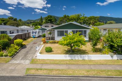 3 Leicester Street, Stoke, Nelson | Tall Poppy 