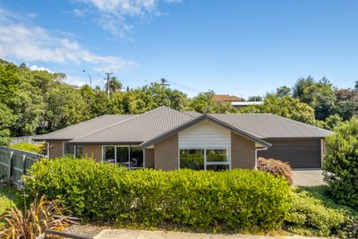 9 Olivias Place, Stoke, Nelson | Tall Poppy 