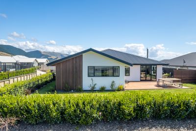 11 Huntaway Close, Stoke, Nelson | Tall Poppy 