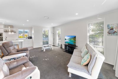 17 Youngberry Drive, Richmond, Tasman, Nelson | Tall Poppy 
