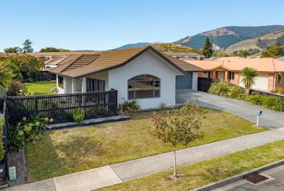 18 Best Place, Stoke, Nelson, Nelson | Tall Poppy 