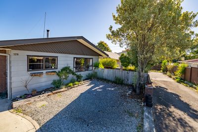 646B Main Rd Stoke, Stoke, Nelson | Tall Poppy 