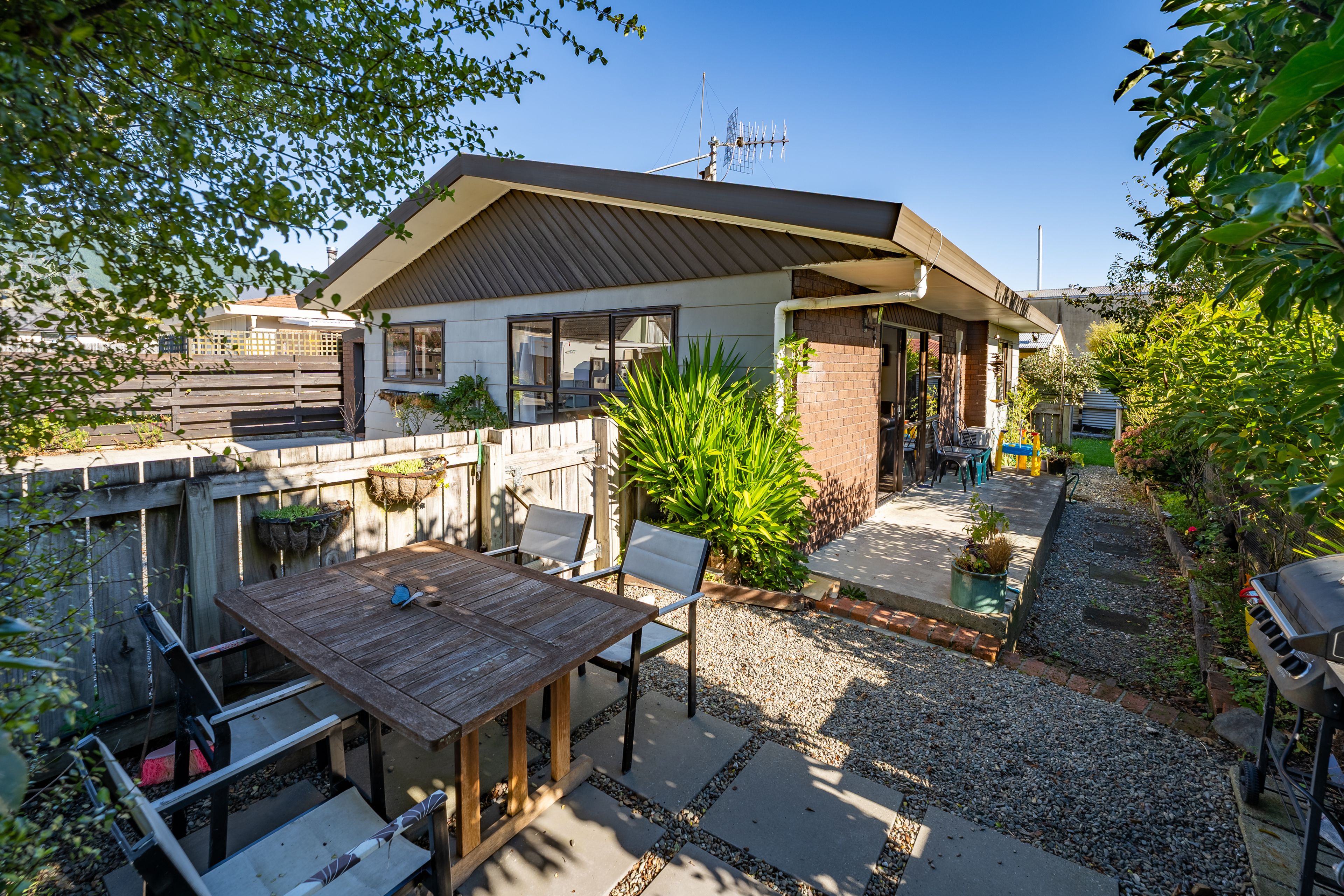646B Main Rd Stoke, Stoke, Nelson | Tall Poppy