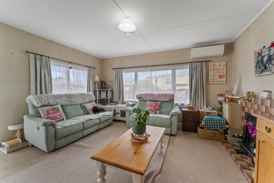 1/18 Fergusson Street, Stoke, Nelson | Tall Poppy 
