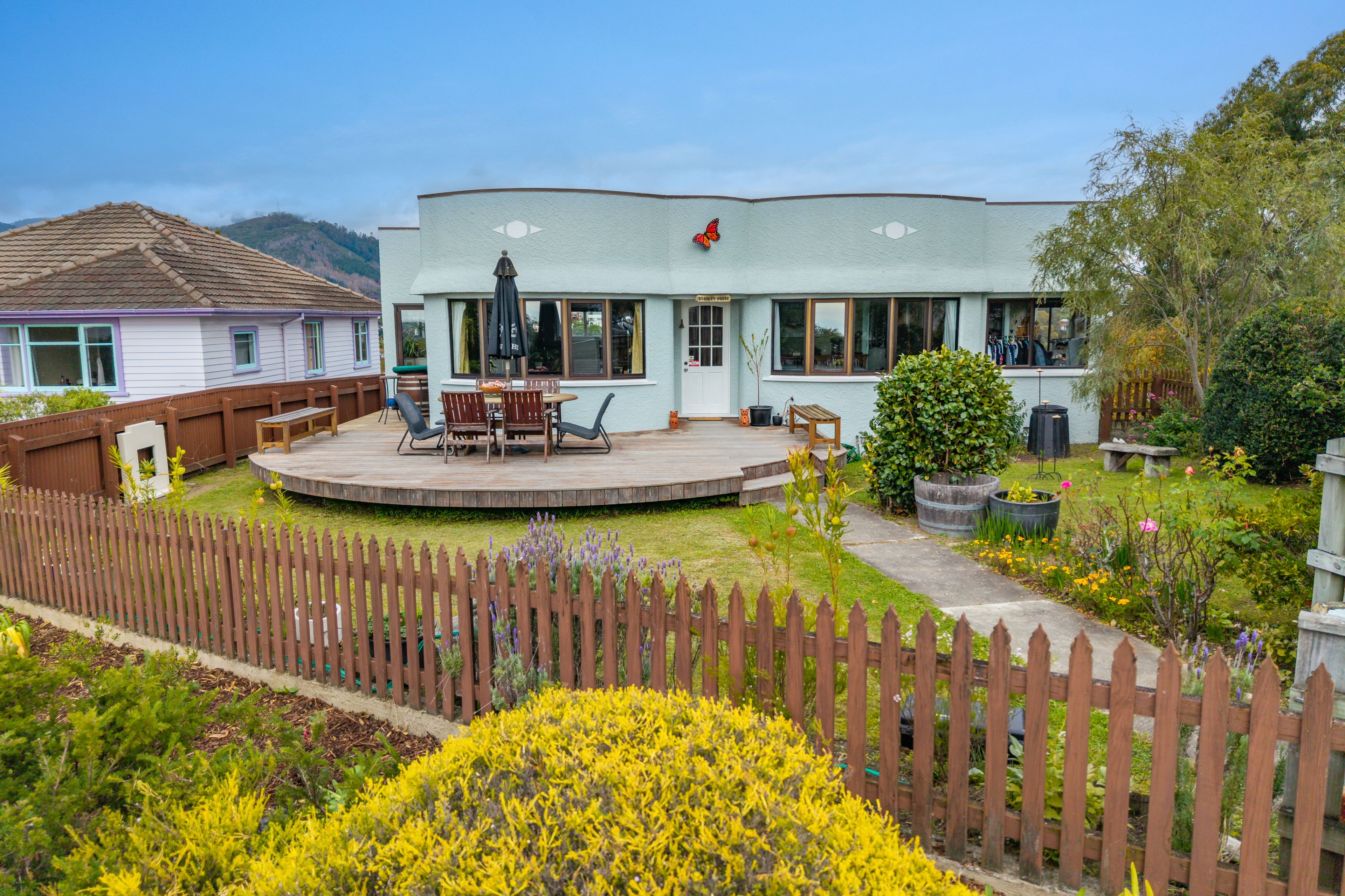34 Stanley Crescent, Beachville, Nelson | Tall Poppy
