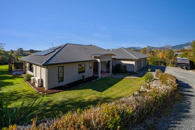 89 Totara View Road, Wakefield, Tasman, Nelson | Tall Poppy 