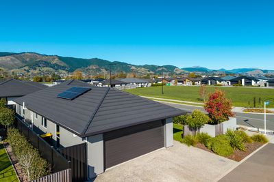 43 Camberley Road, Richmond , Tasman, Nelson | Tall Poppy 