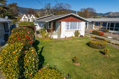 20 Devon Street, Stoke, Nelson | Tall Poppy 