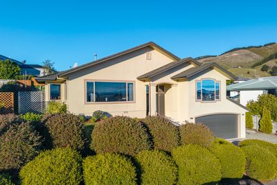 31 Olympus Way, Richmond, Tasman, Nelson | Tall Poppy 