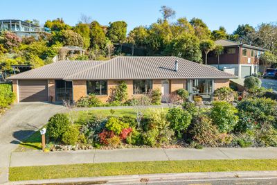 55 Washbourn Drive, Richmond, Tasman, Nelson | Tall Poppy 