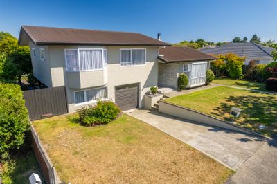 18 Marlowe Street, Stoke, Nelson | Tall Poppy 