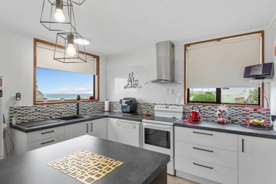 56 Aln Street, Oamaru, Waitaki, Otago | Tall Poppy 
