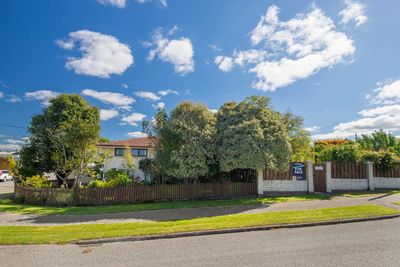 2 Glendale Crescent, Holmes Hill, Waitaki, Otago | Tall Poppy 