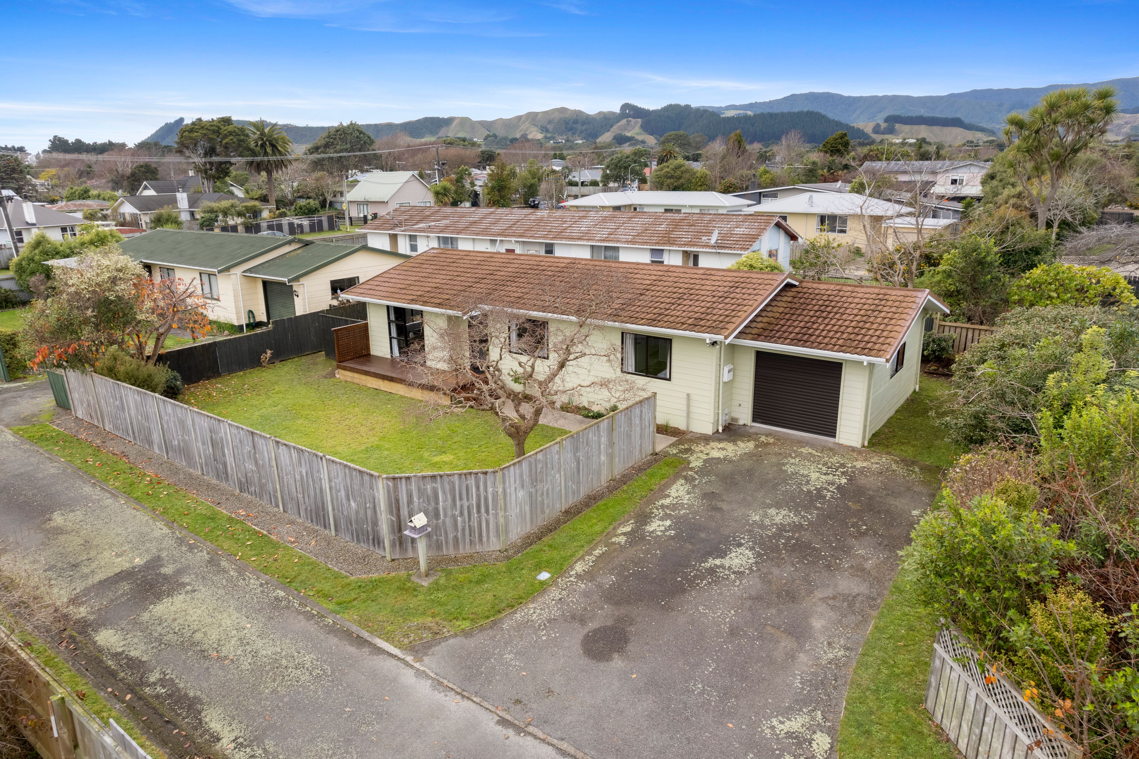15a Te Manuao Road, Otaki, Kapiti Coast, Wellington | Tall Poppy