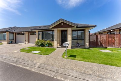 15 Ian Peter Way, Otaki, Kapiti Coast, Wellington | Tall Poppy 