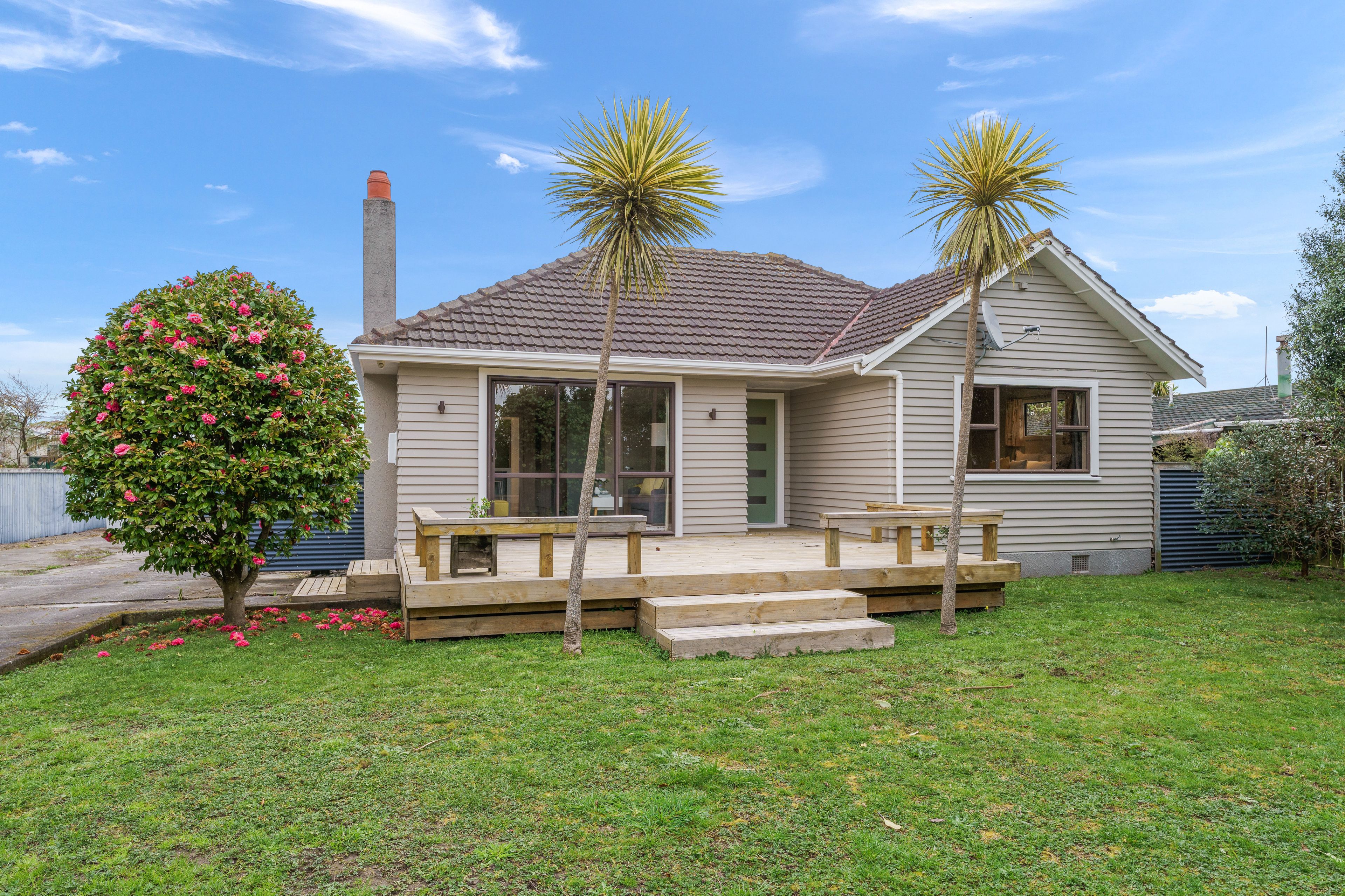 85 Atkinson Avenue, Otaki Beach, Kapiti Coast, Wellington | Tall Poppy