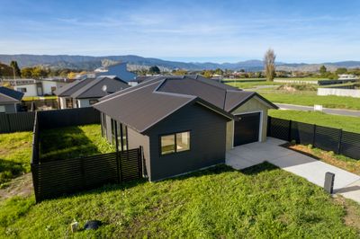 7 Rikihana Way, Otaki, Kapiti Coast, Wellington | Tall Poppy 