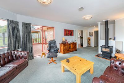 7 Tararua Crescent, Otaki, Kapiti Coast, Wellington | Tall Poppy 