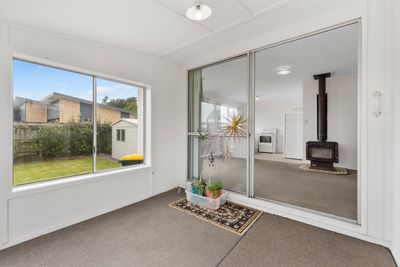 6B Robert Mckeen, Otaki Beach, Kapiti Coast, Wellington | Tall Poppy 