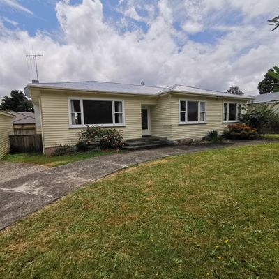 137 Weraroa Road, Levin, Horowhenua, Manawatu | Tall Poppy 