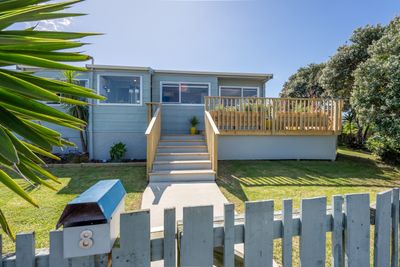 8 Simcox Street, Otaki Beach, Kapiti Coast, Wellington | Tall Poppy 
