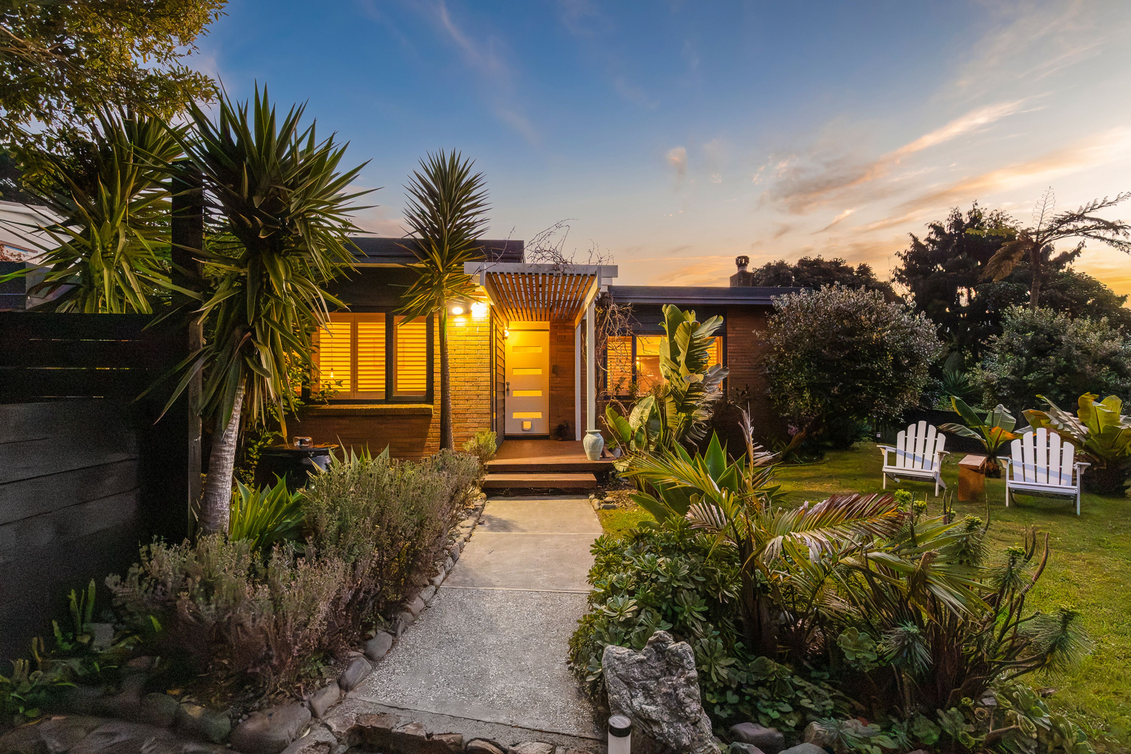 19 Hillcrest Road, Raumati South, Kapiti Coast, Wellington | Tall Poppy