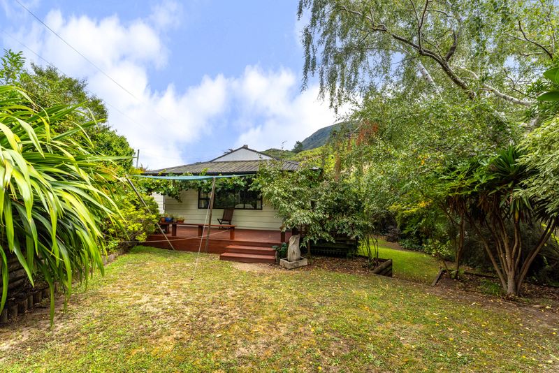 2 Angle Street, Picton