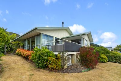 60 Moana View Road, Waikawa, Marlborough | Tall Poppy 