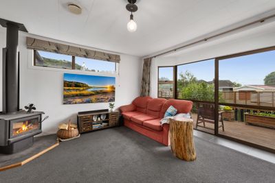 21 Oxford Street, Picton, Marlborough | Tall Poppy 