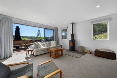 11 Bell Bird Rise, Picton, Marlborough | Tall Poppy 
