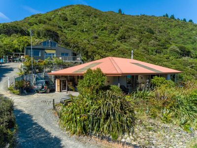 2838 Kenepuru Road, Kenepuru Sound, Marlborough | Tall Poppy 