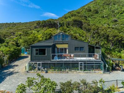 2838 Kenepuru Road, Kenepuru Sound, Marlborough | Tall Poppy 