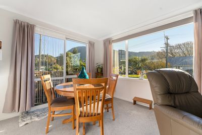 41 Devon Street, Picton, Marlborough | Tall Poppy 