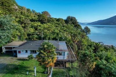 873 Kenepuru Road, Mahau Sound, Marlborough | Tall Poppy 