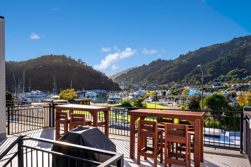 3/15 Wellington Street, Picton, Marlborough