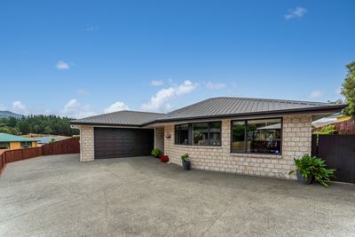 19 Admiralty Place, Waikawa, Marlborough | Tall Poppy 