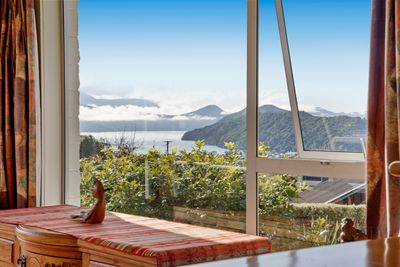 31 Dorset Street, Picton, Marlborough | Tall Poppy 