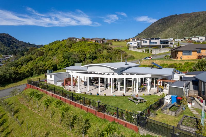 8 Harbour View Heights, Picton