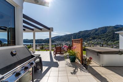 8 Harbour View Heights, Picton, Marlborough | Tall Poppy 