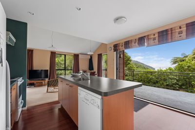 32 Tirimoana Terrace, Anakiwa, Marlborough | Tall Poppy 