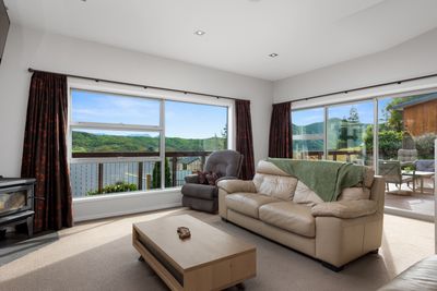 9 Bell Bird Rise, Picton, Marlborough | Tall Poppy 